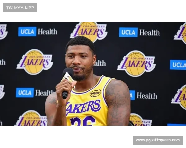 斯玛特不满队友抱怨，名指湖人内部问题